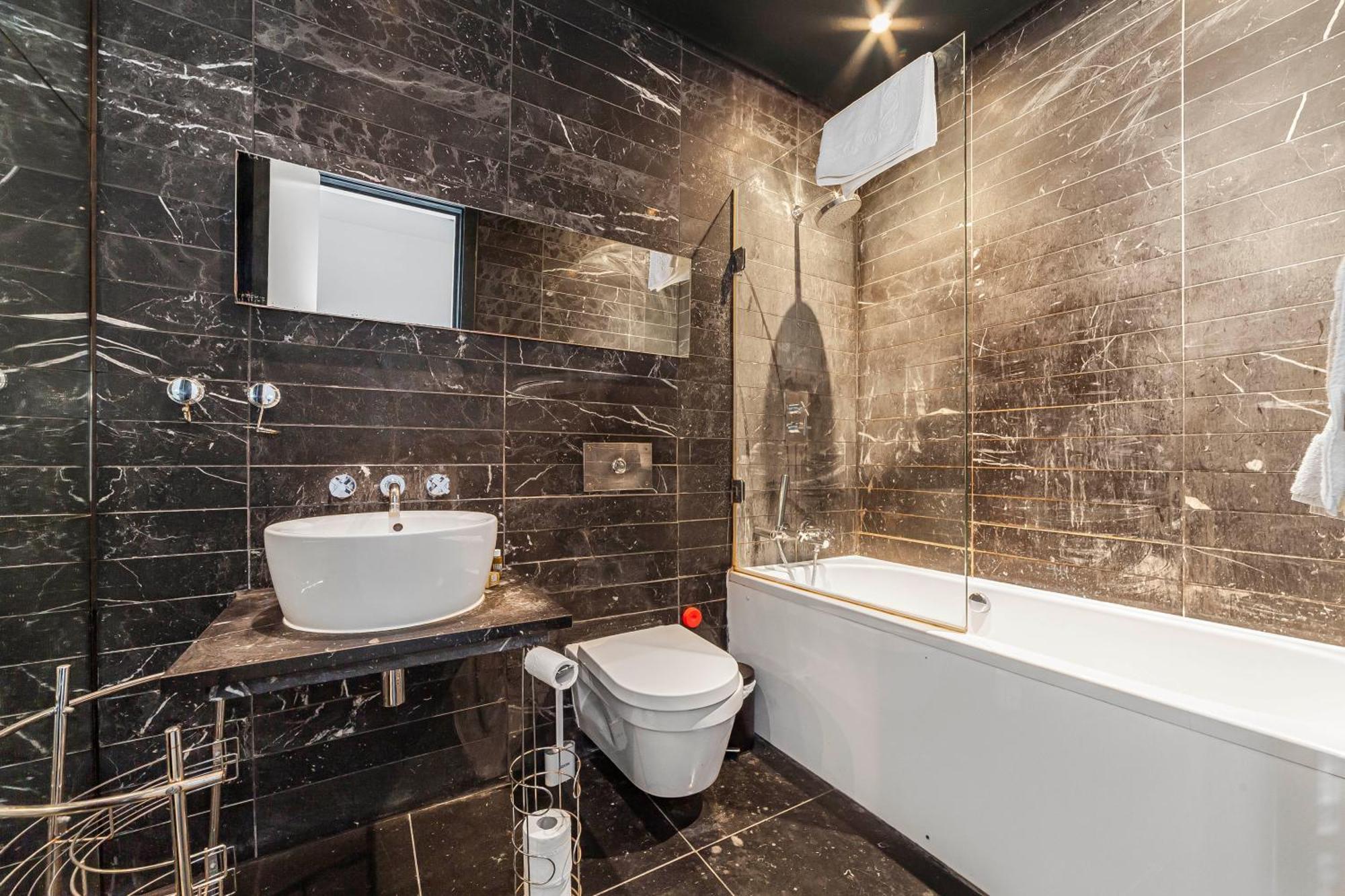 Deluxe Holborn Two Bedroom Apartment لندن المظهر الخارجي الصورة